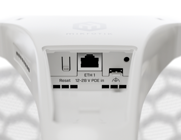 MikroTik LHG XL 5 ax
